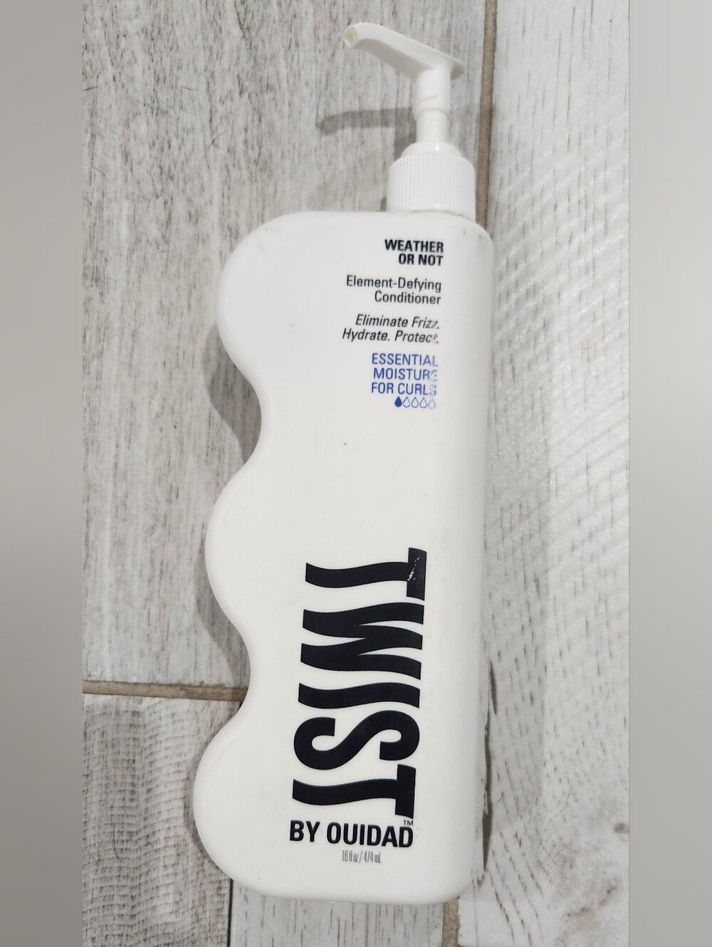 Twist by Ouidad Weather Or Not Conditioner - White